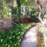 Pergolato Apartment *